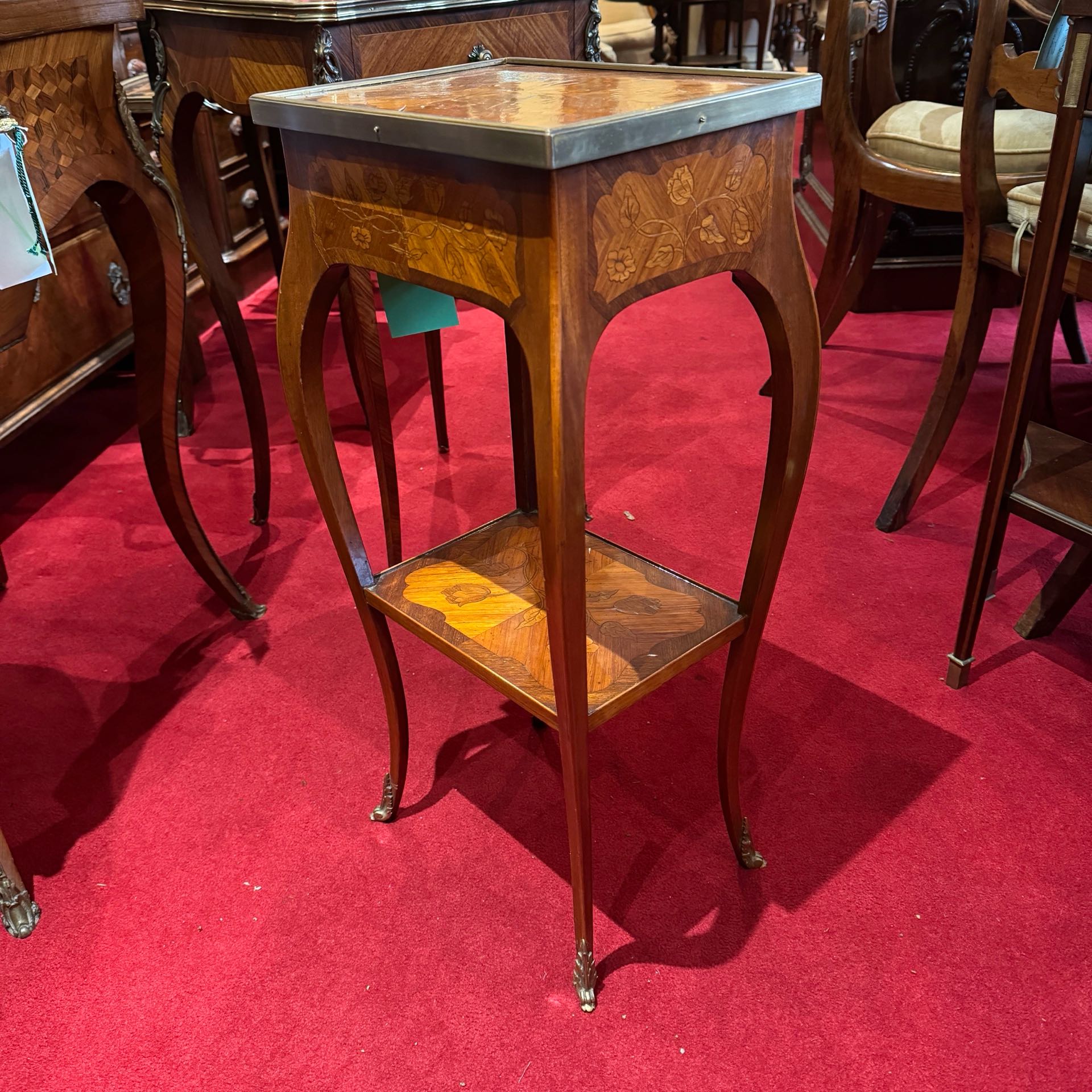 アンティーク品