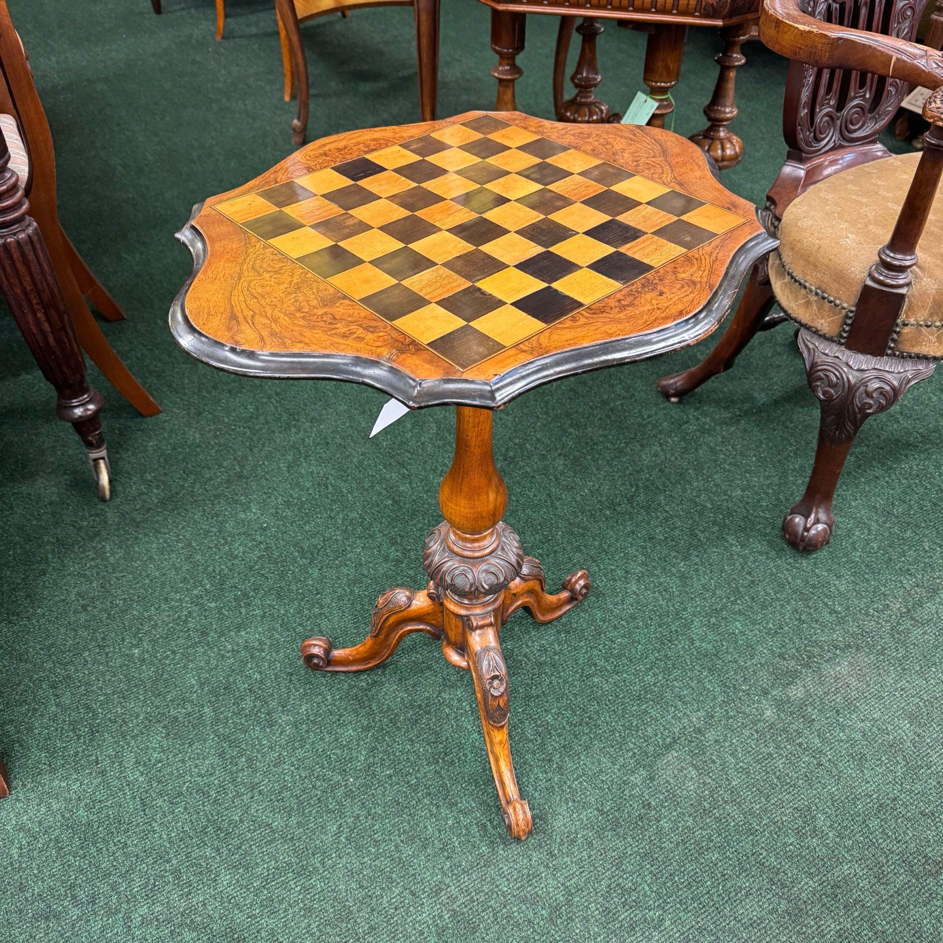 アンティーク品