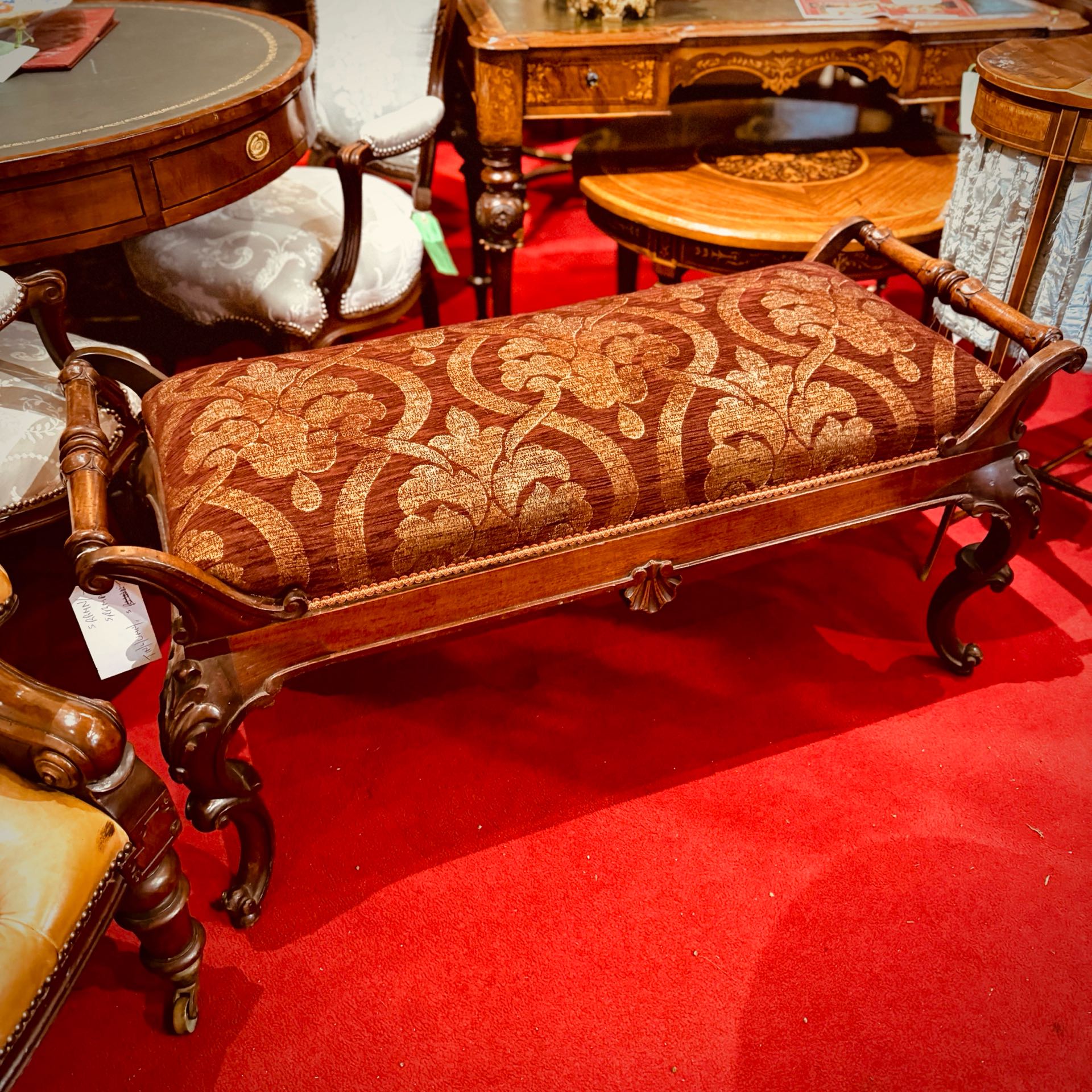 アンティーク品