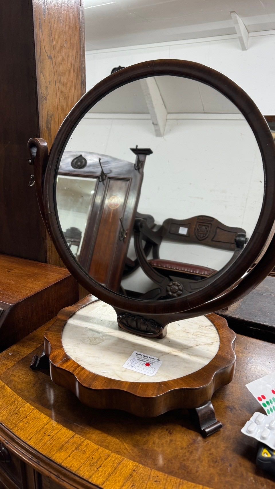 アンティーク品