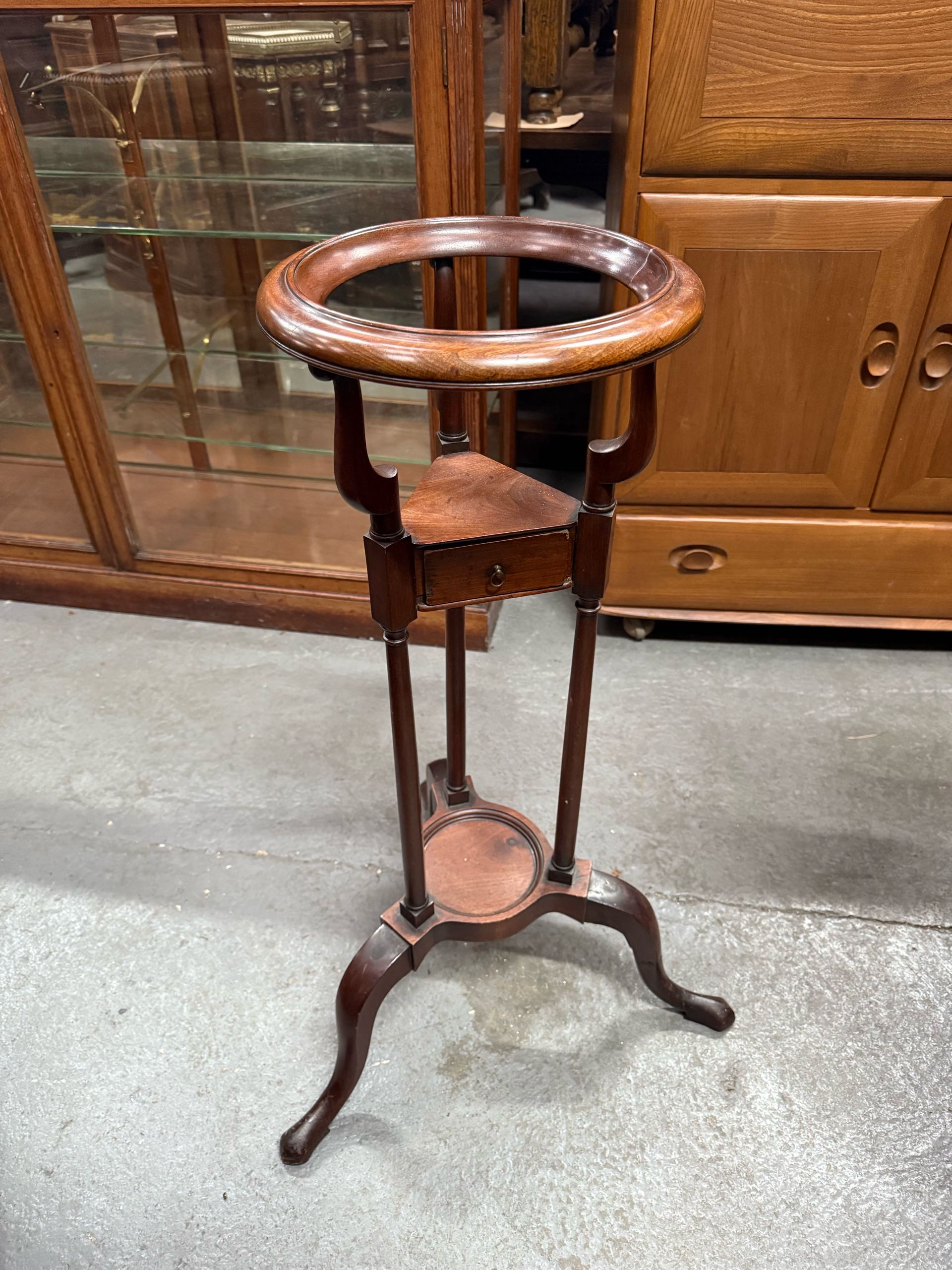 アンティーク品