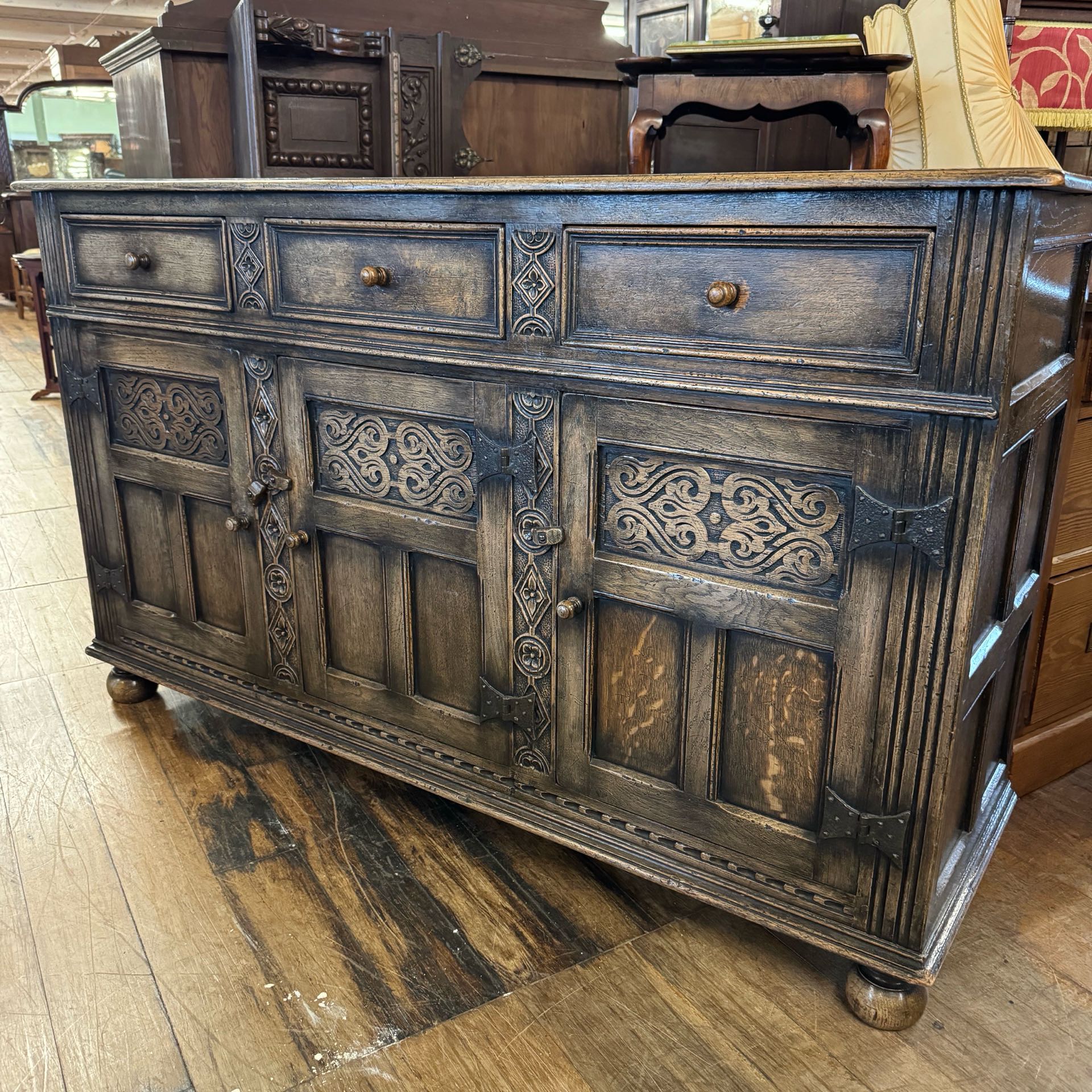 アンティーク品