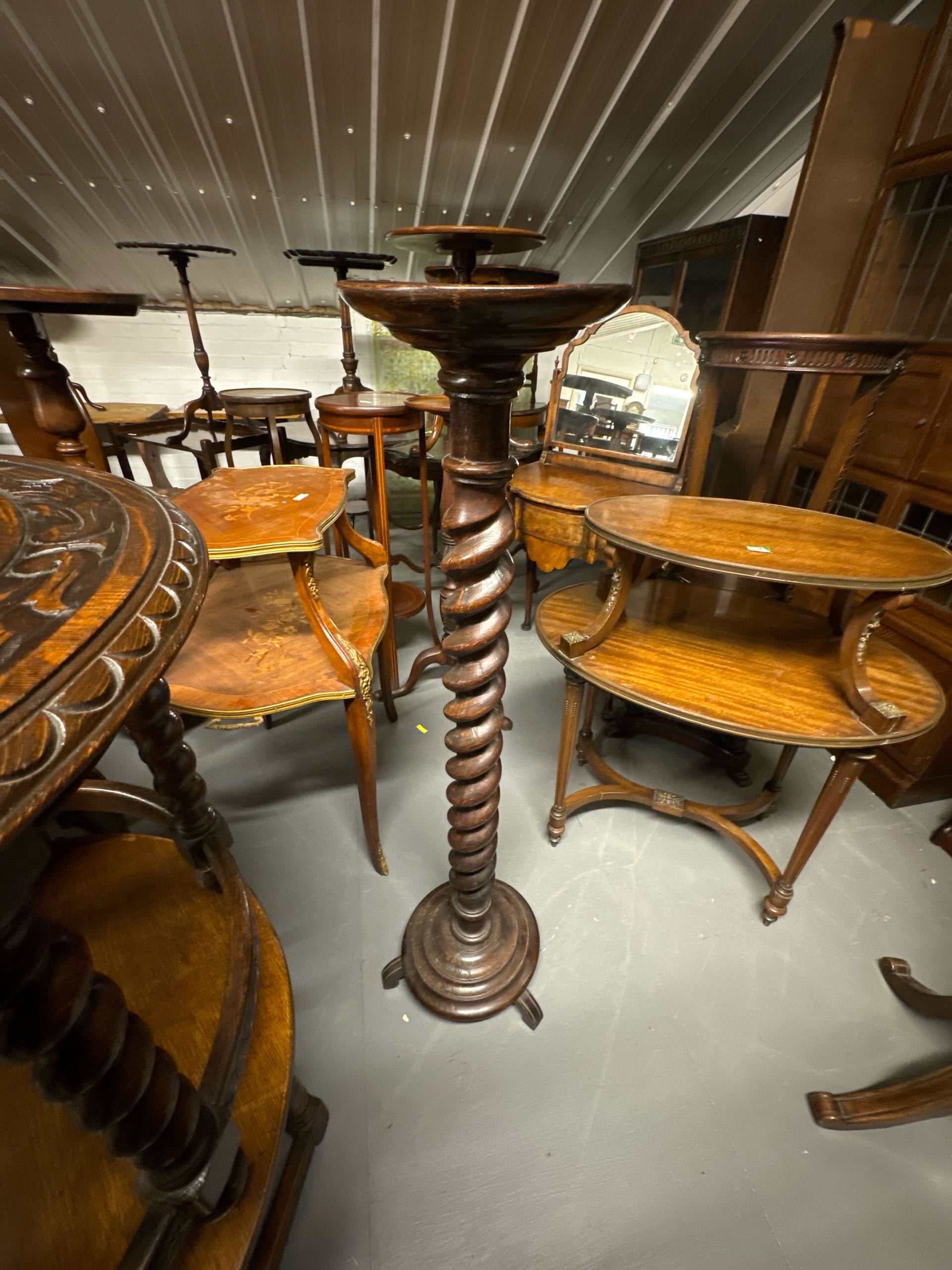 アンティーク品