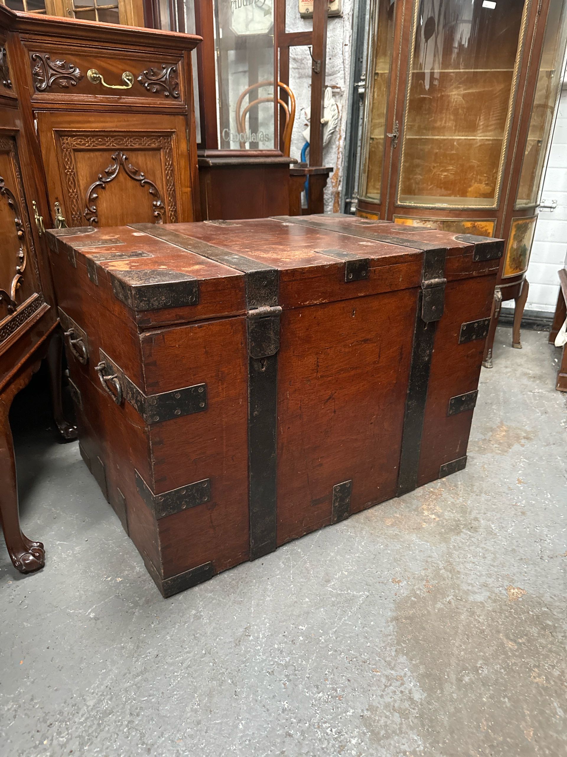 アンティーク品