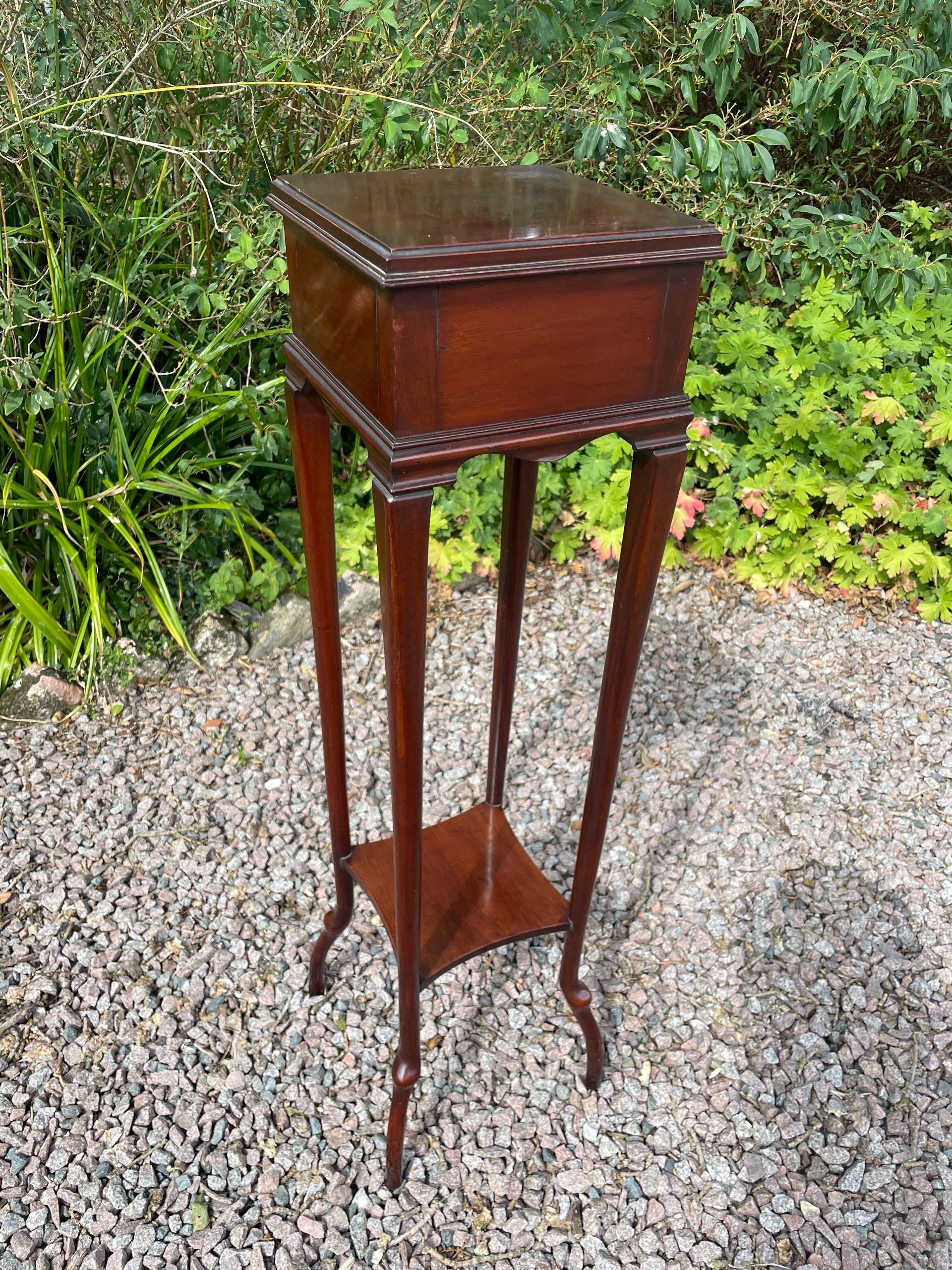 イギリス 1910年代 マホガニー フラワースタンド ECUKOB0087