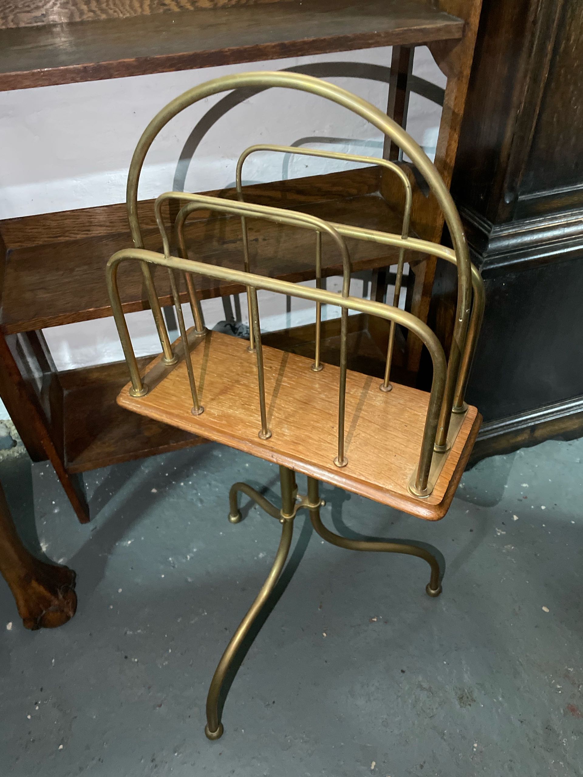 イギリス 1900年代 真鍮 オーク マガジンラック