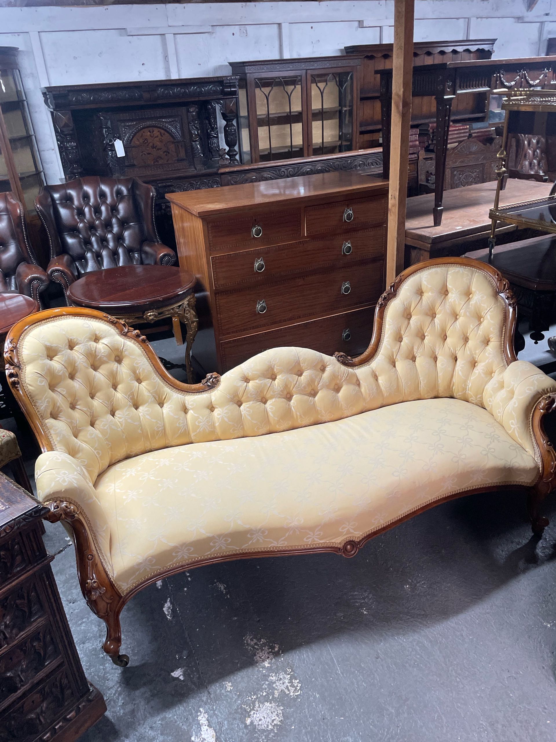 アンティーク品