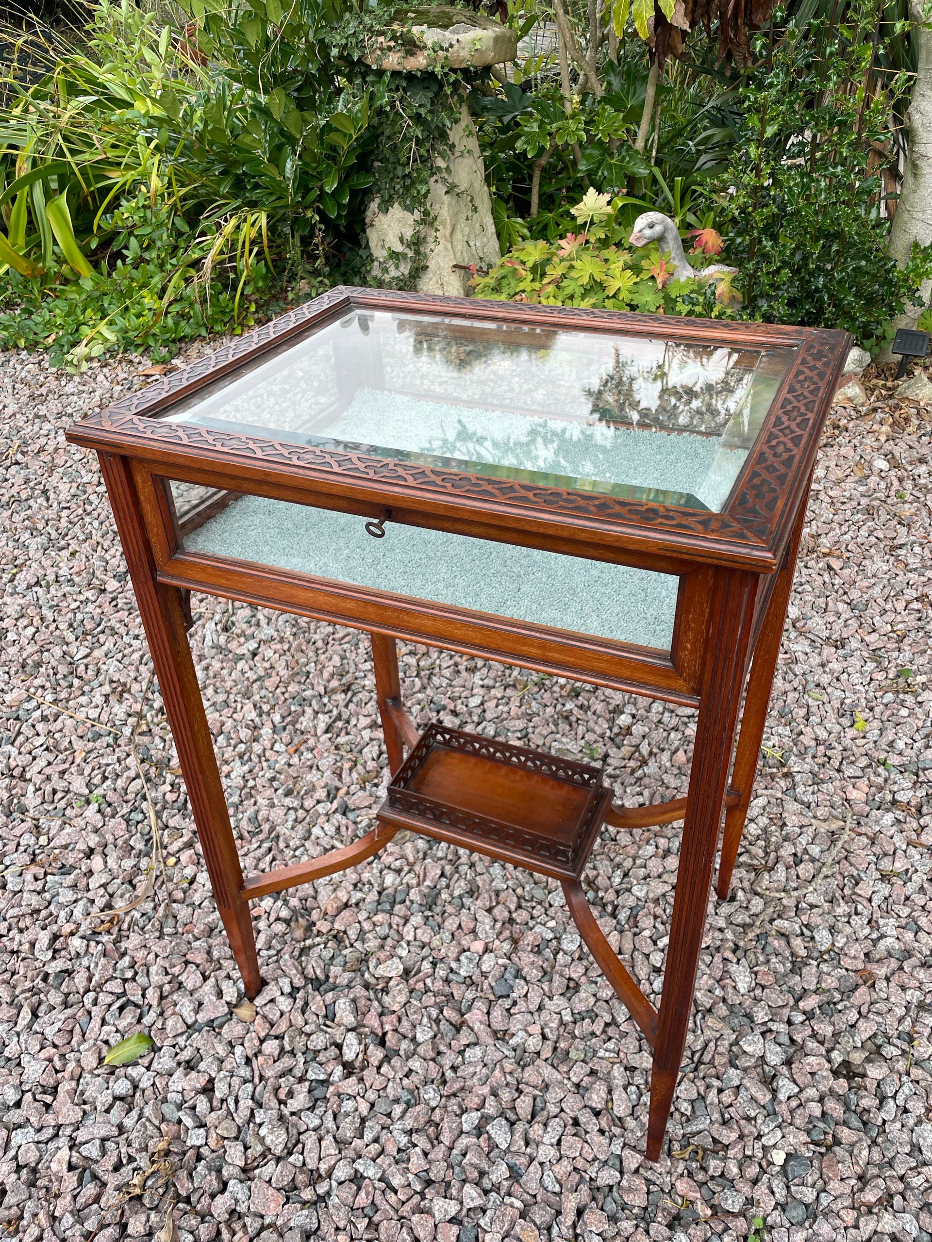 アンティーク品