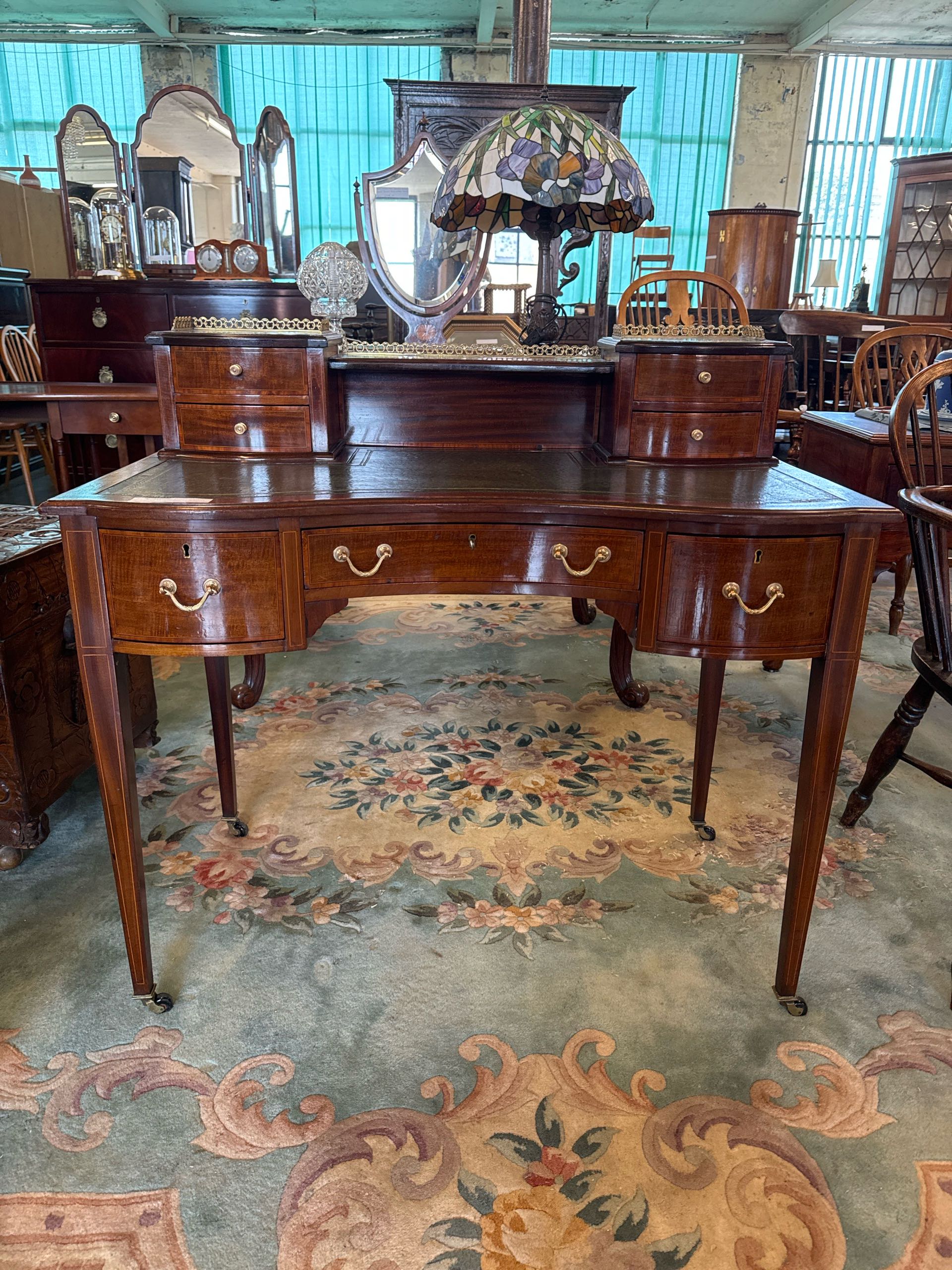 イギリス 1900年代 マホガニー レザー デスク