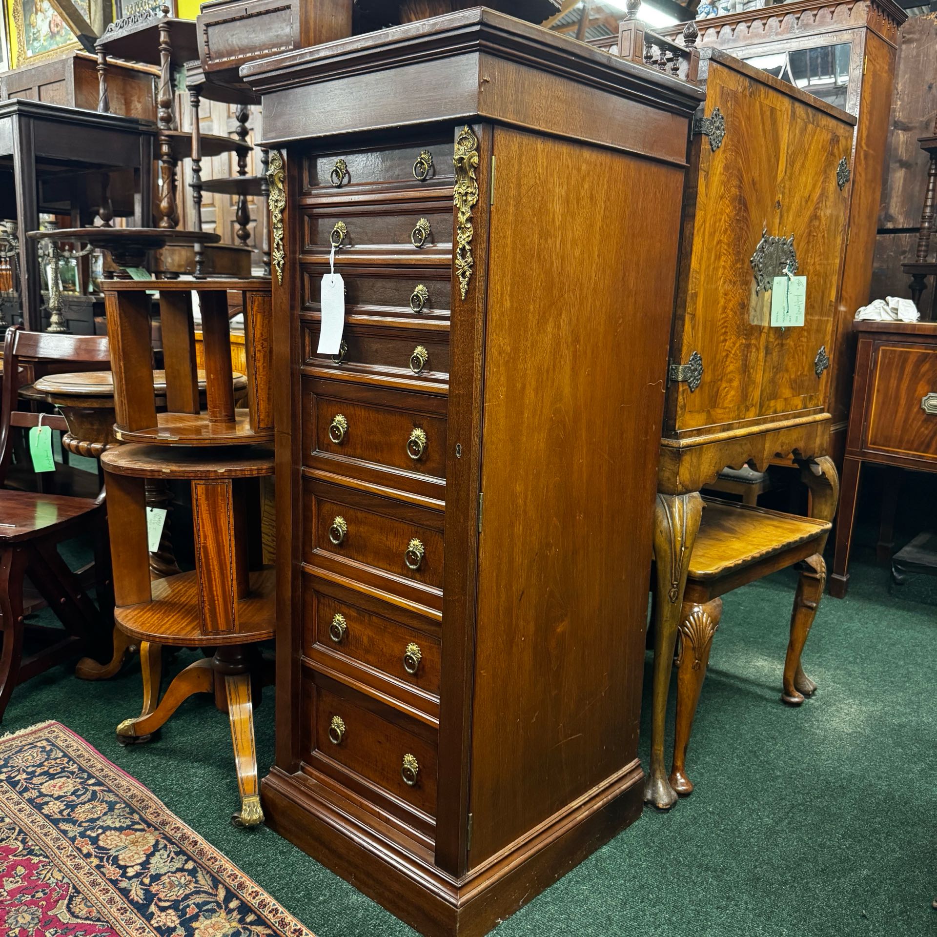 アンティーク品