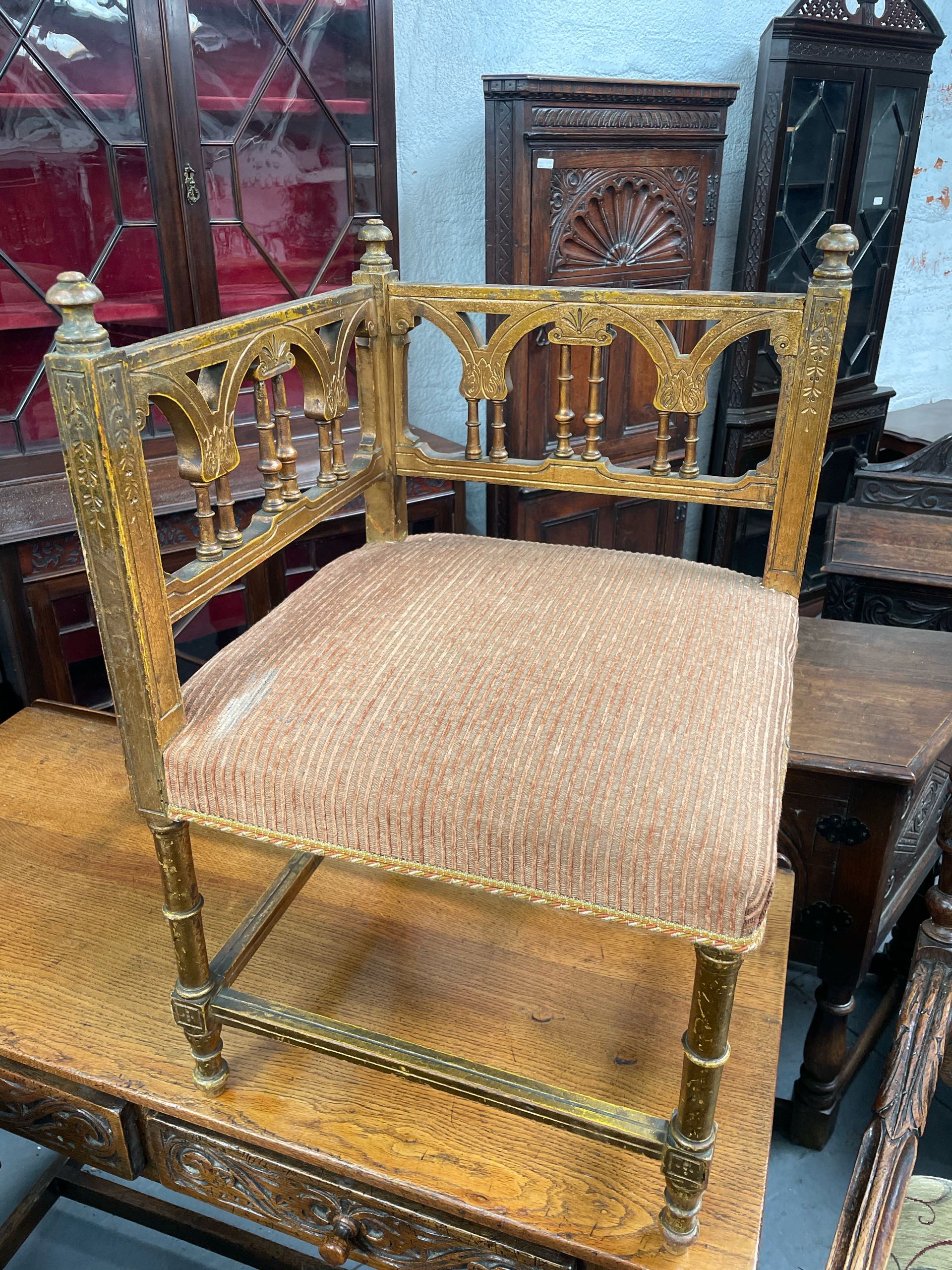 イギリス 1900年代 ギルトマホガニー 布 コーナーチェア ECUKOB0032