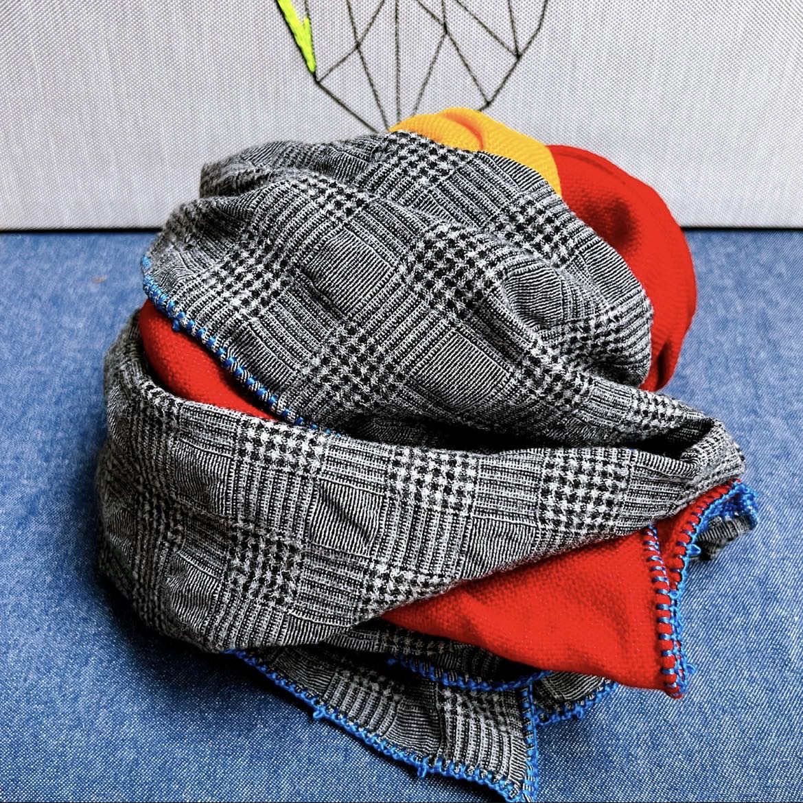 LeO ATLaNTE スカーフ/グレーチェック+赤＋イエロー ECJPJC0131