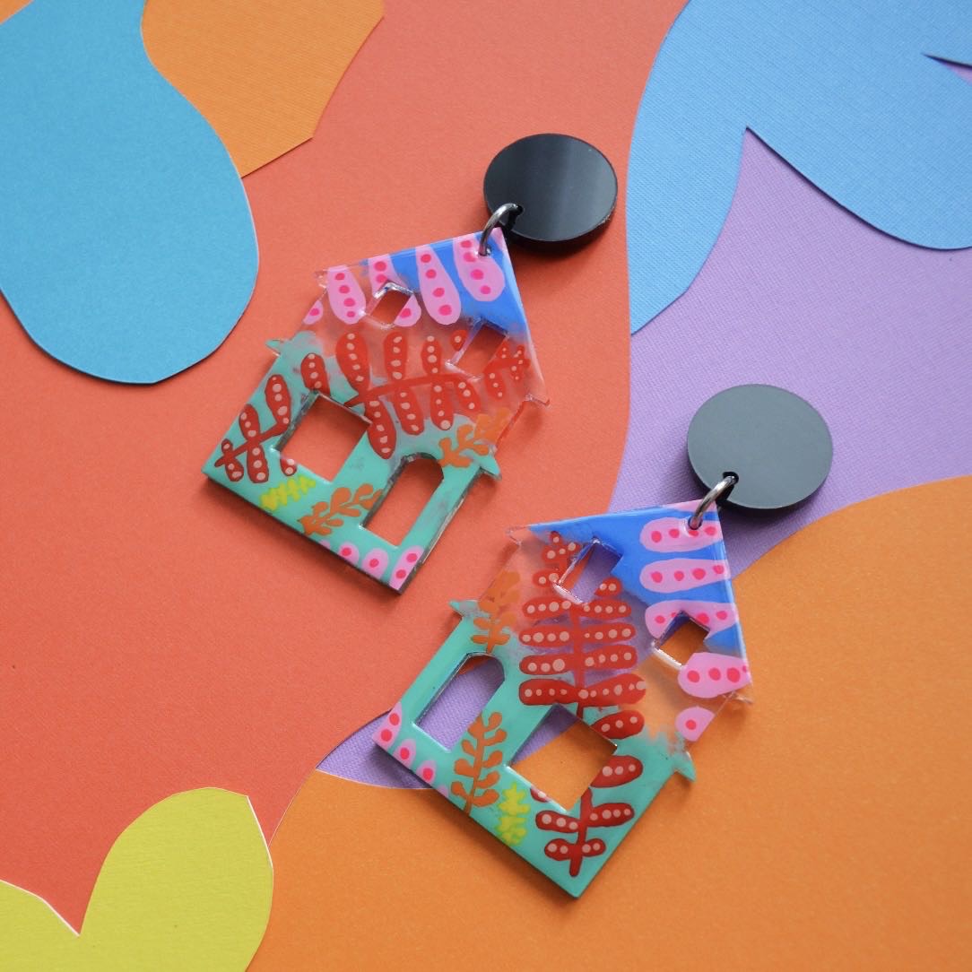 アメリカ レジン ステンレス フラワーハウスピアス ECJPJC0216