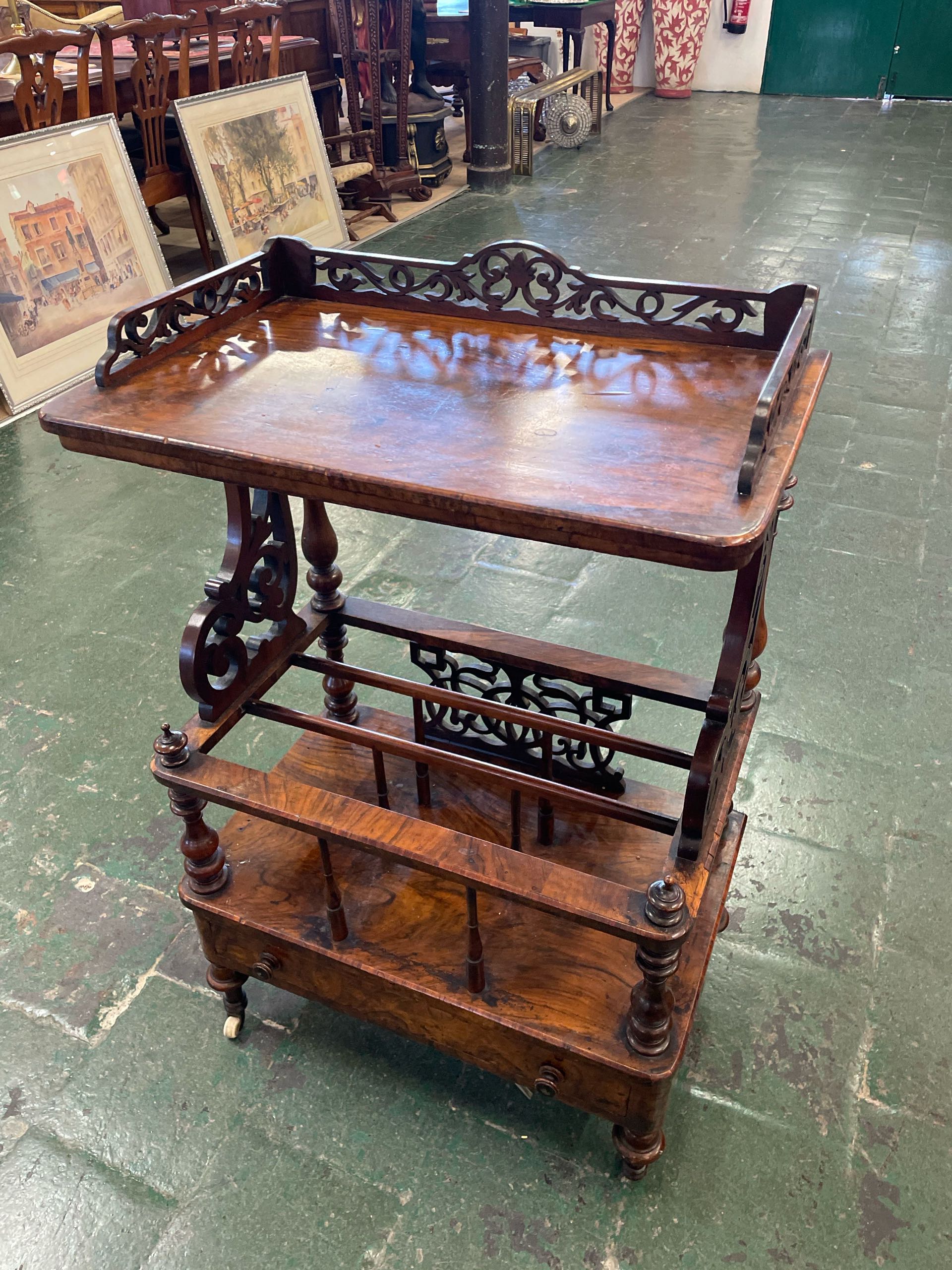 アンティーク品