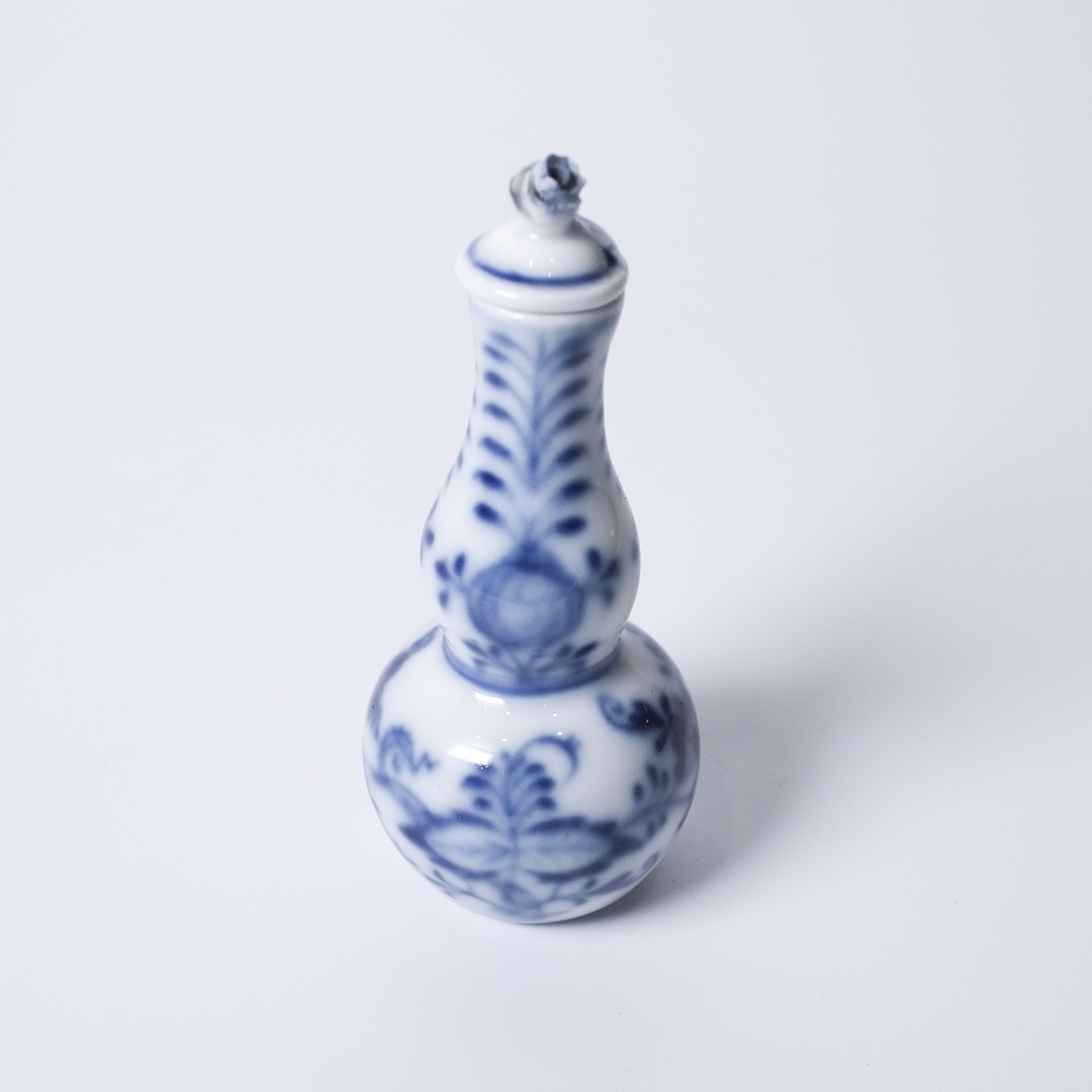 ドイツ 1880年 Meissen マイセン ブルーオニオン香水瓶