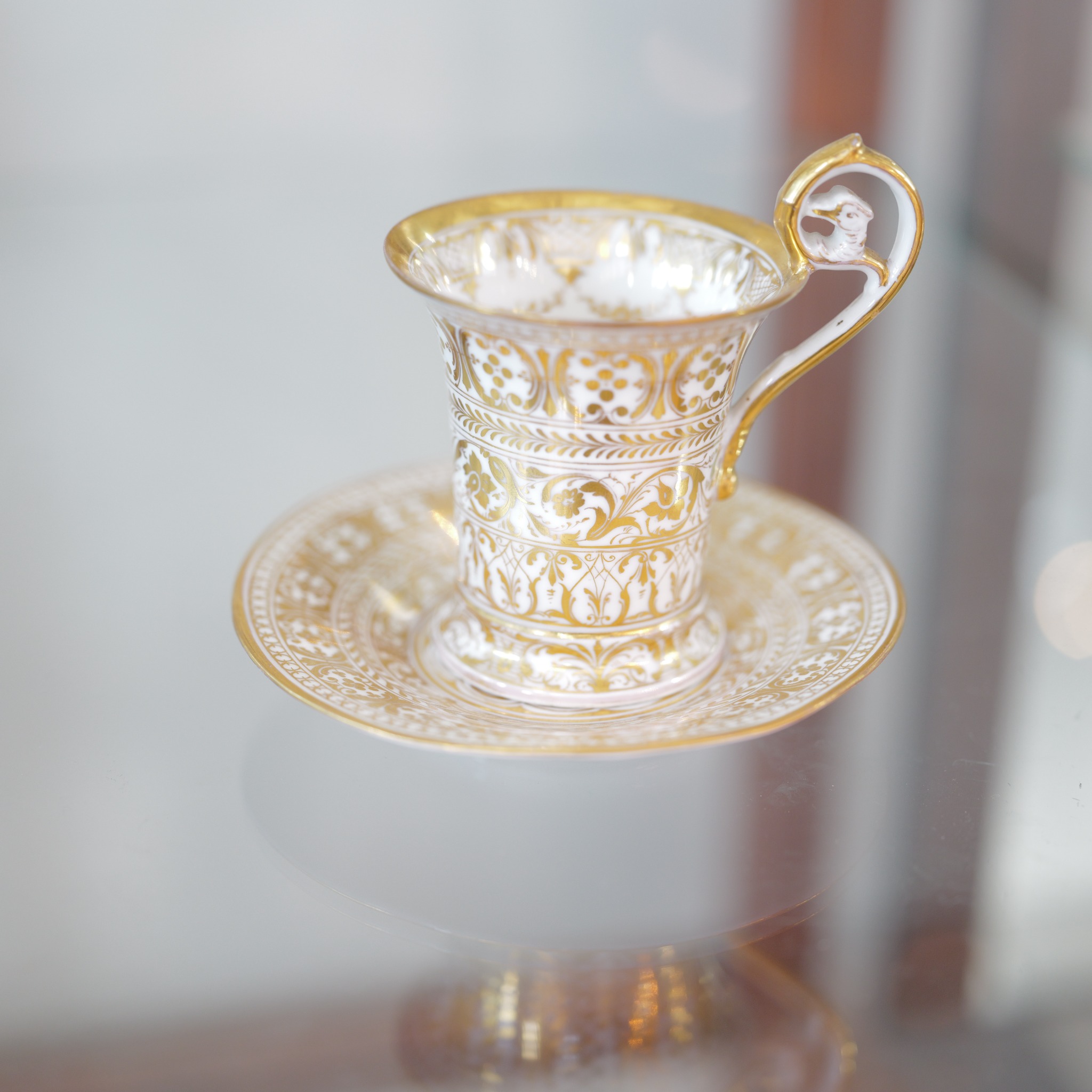 ドイツ ドレスデン 金彩 チョコレートカップ