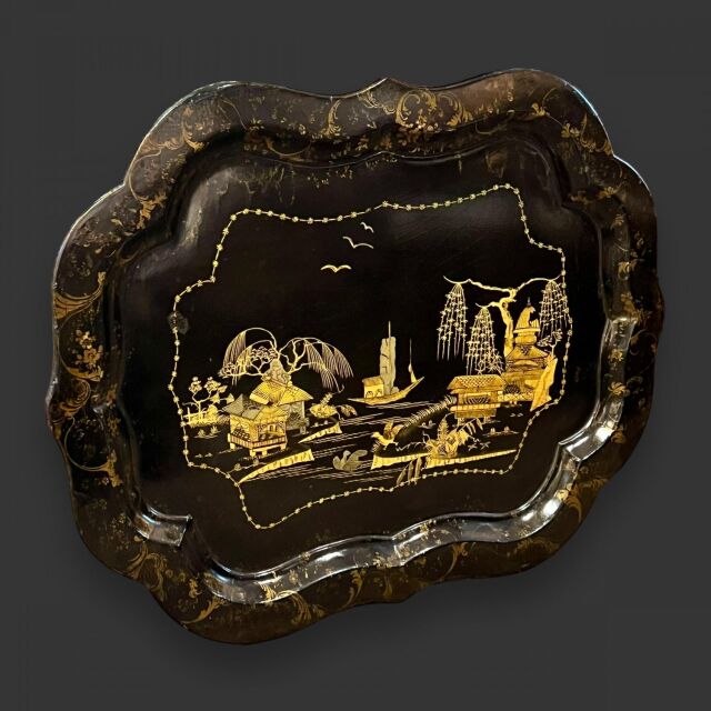 イギリス 1837-1901年代 張り子 大きなヴィクトリアン様式 張り子 トレイ