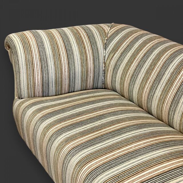 イギリス 19世紀 布張り ヴィクトリアン様式 チェスター