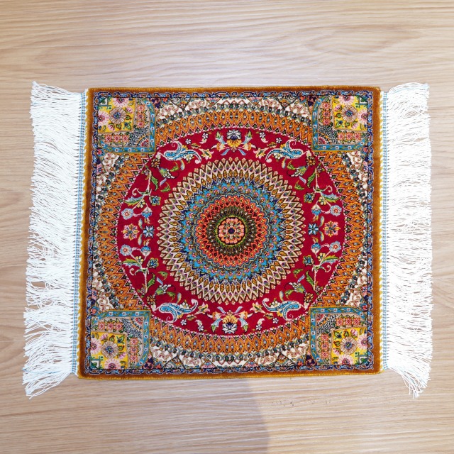 イラン製 ペルシャ絨毯風 ミニラグ 40×40cm モダール100% メダリオン柄 機械織り ラチャク トランジ 高級インテリア チェアマット タペストリー