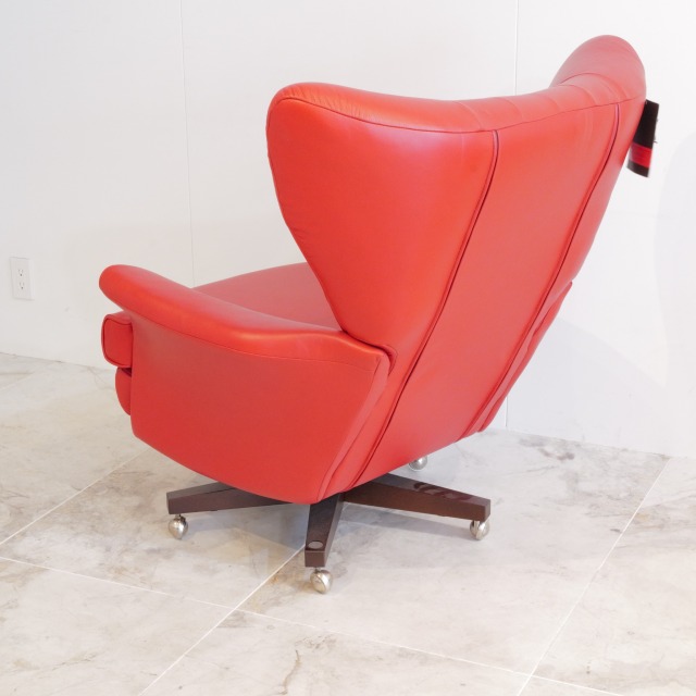 G Plan Vintage シックスティートゥー スゥイブルチェア オットマン付