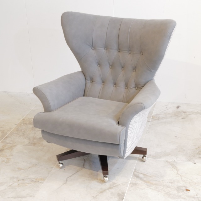 G Plan Vintage シックスティートゥー スゥイブルチェア 回転式ラウンジチェア グレー ファブリック 当社特注品 キャスター付 復刻モデル