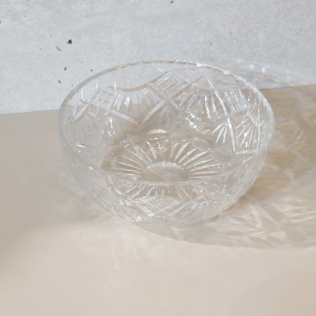 ダイヤモンドカット クリスタル ガラスボウル 直径20cm 切子細工 盛り