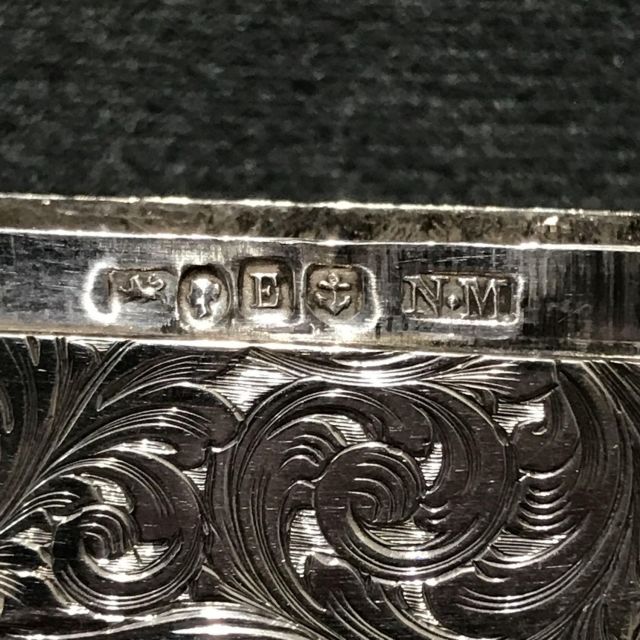 アンティーク品