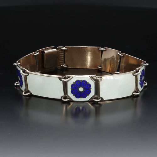 アンティーク品