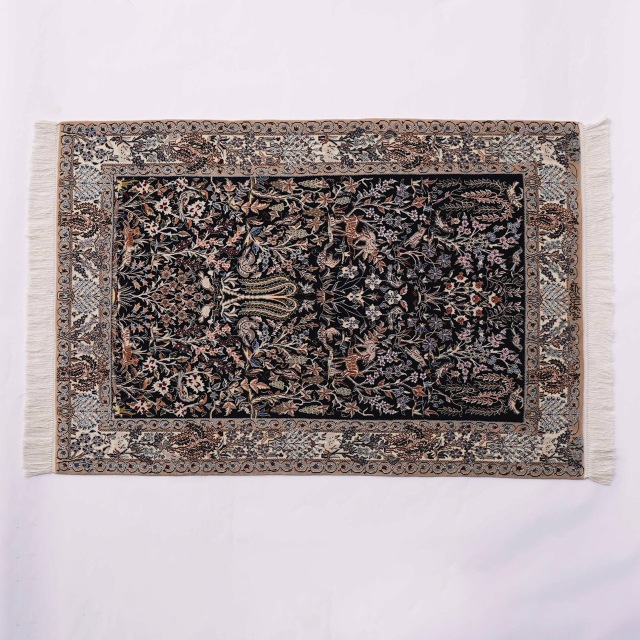 ペルシャ絨毯　手作り シルク 100% SILK QOM 116＆79cm ペルシャ絨毯 100%SILK QOM