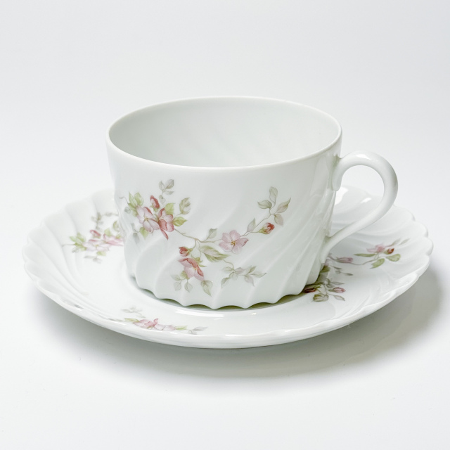 フランス・リモージュのティーセット フランス・リモージュのティーセット