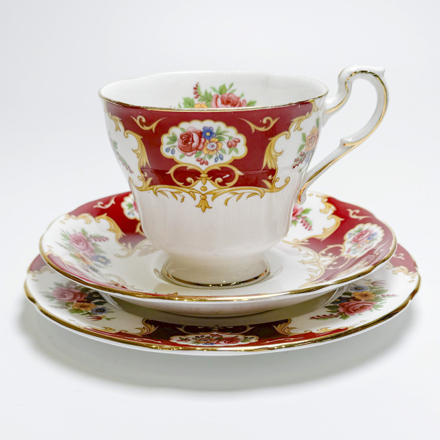 フランス ビンテージ 磁器 Limoges リモージュ ティーカップ&ソーサー 