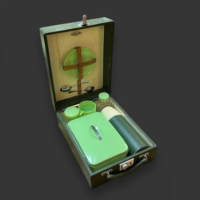 ◆ 60s SIRRAM ビンテージ ピクニック ティー セット イギリス ◆ ◇ 60s SIRRAM ビンテージ ピクニック ティー セット イギリス