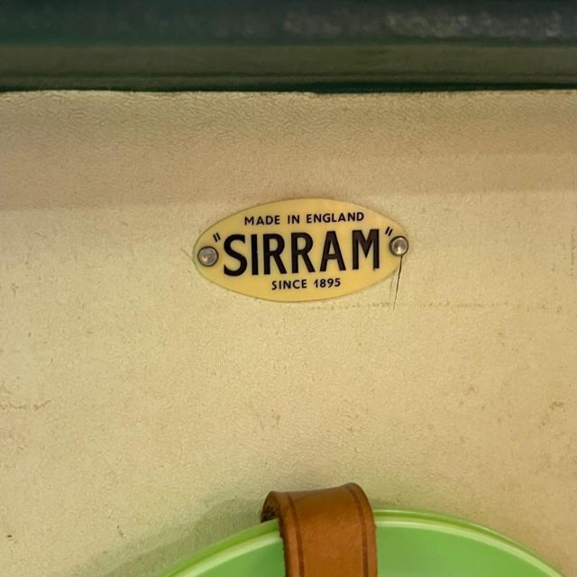 ◆ 60s SIRRAM ビンテージ ピクニック ティー セット イギリス ◆ イギリス製シルバープレートティーポットセット 高級感溢れる