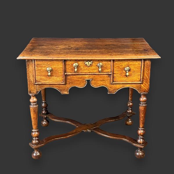 イギリス 1840年代 オーク   ヴィクトリアン オーク ローボーイ EC-17775