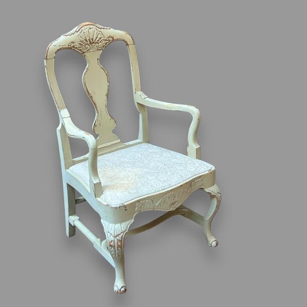 アンティーク品