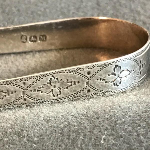 アンティーク品