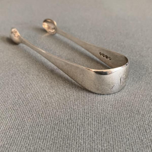 アンティーク品