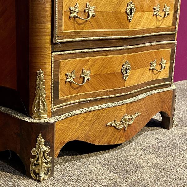 アンティーク品