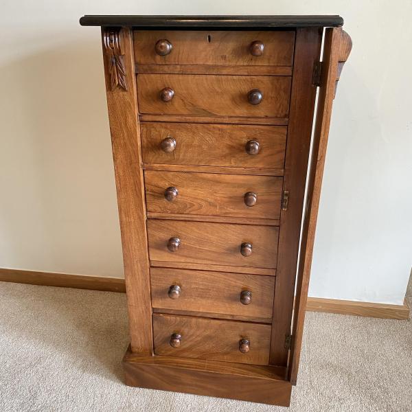 アンティーク品