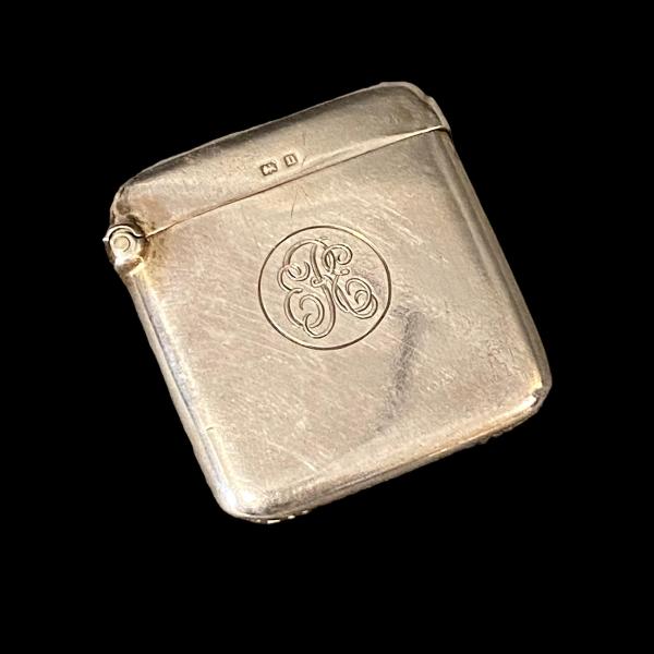 アンティーク品