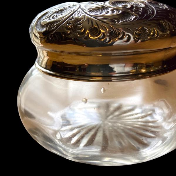 アンティーク品