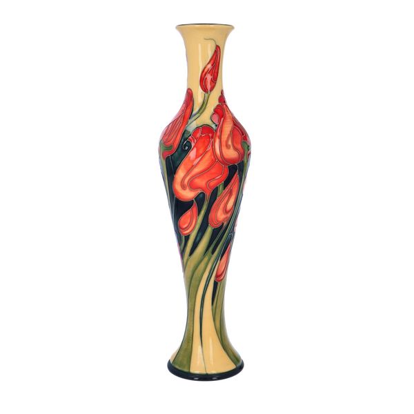 Moorcroft ムーアクラフト　花瓶 William Moorcroft ムーアクロフト 英国磁器 花瓶 P198｜骨董店