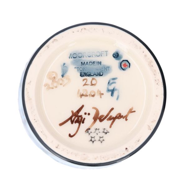 アンティーク品