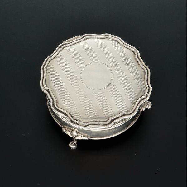 アンティーク品