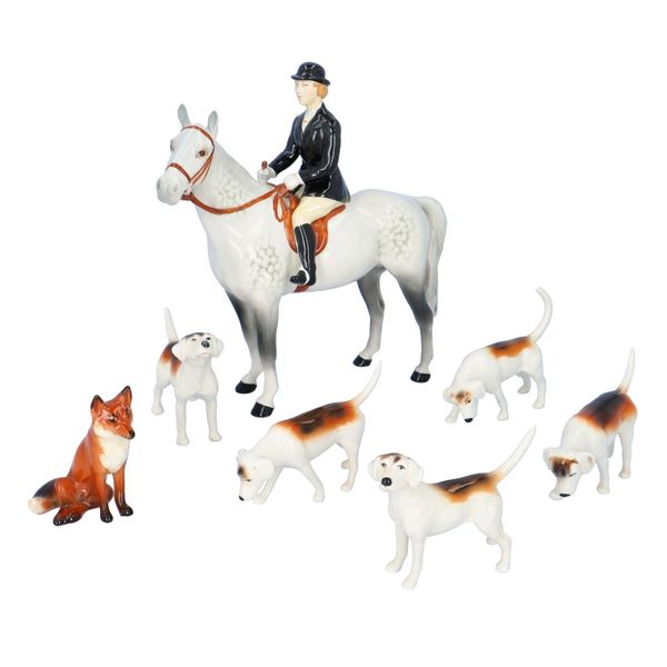 ベスウィック BESWICK 競走馬 ミルリーフ 木台付き フィギュア 陶器 ベスウィック BESWICK 競走馬 ミルリーフ 木台付き フィギュア