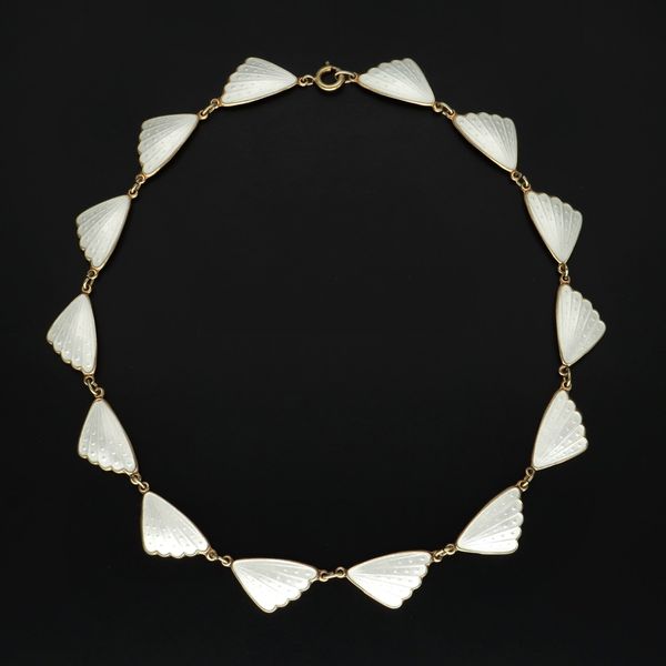 アンティーク品