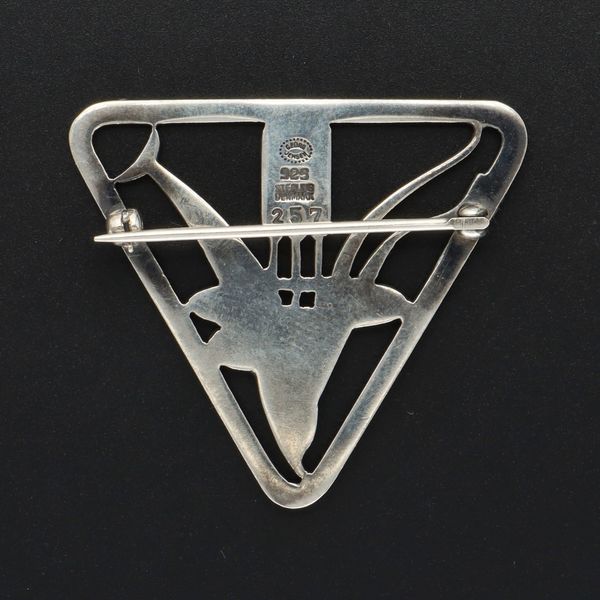 アンティーク品