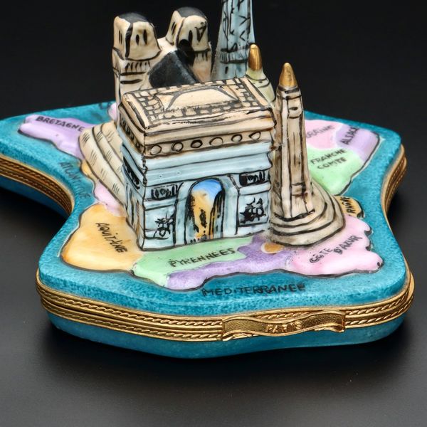 アンティーク品