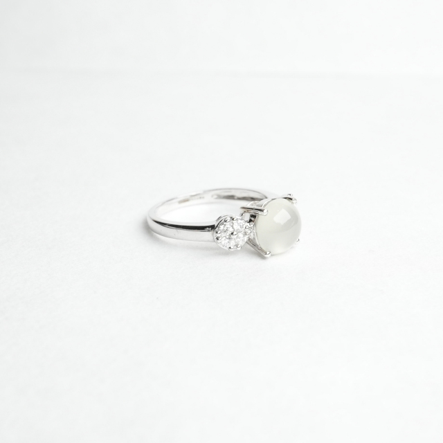 アンティーク品