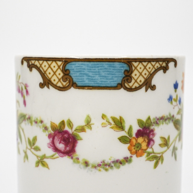 MEISSEN - shelley シェリー   デュバリー　Dubarry 1950s-Shelley-green-Dubarry-